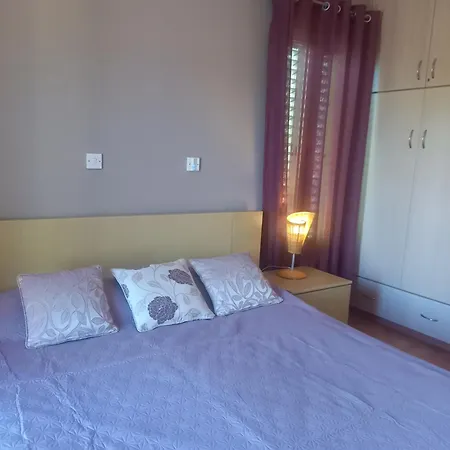 Koumneni Pano Akourdalia