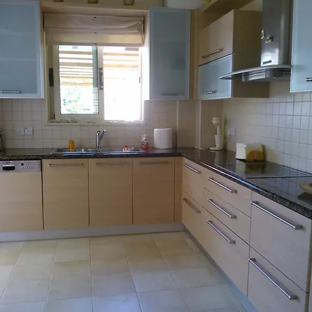 Villa Koumneni Pano Akourdalia