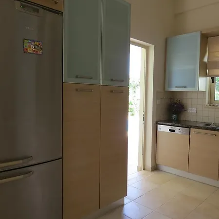 Villa Koumneni Pano Akourdalia