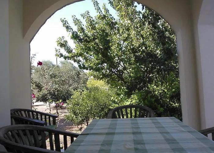 Villa Koumneni Pano Akourdalia